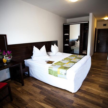 Roata Faget Inn Cluj-Napoca Luaran gambar