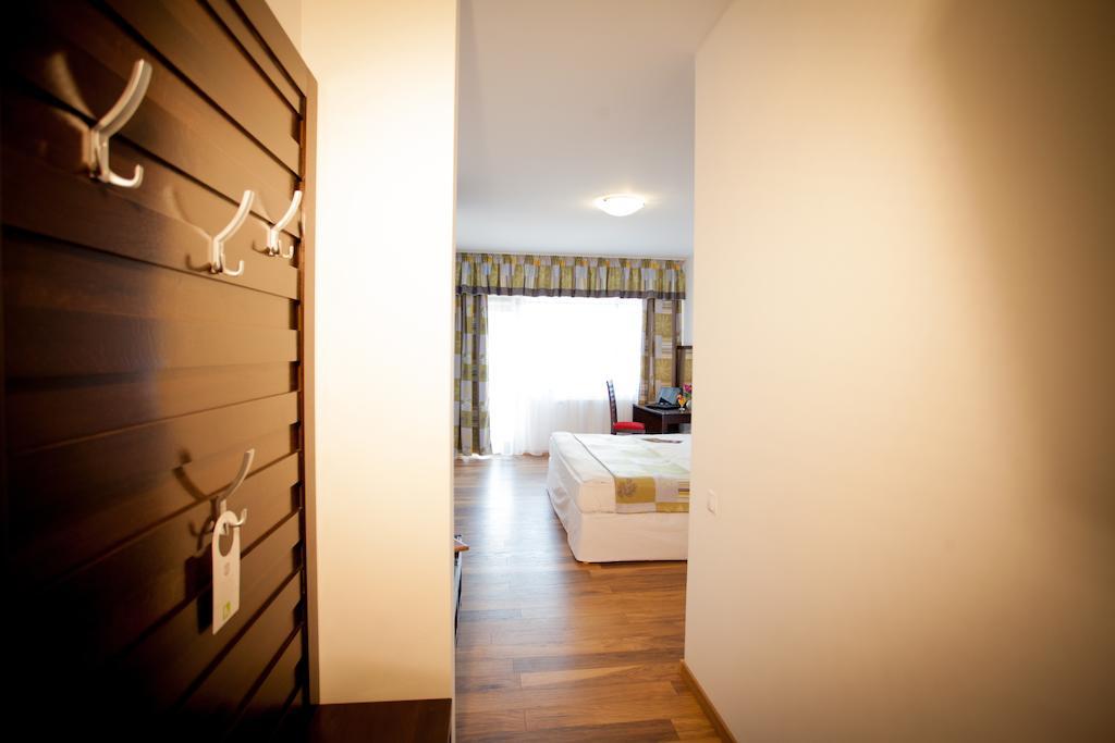 Roata Faget Inn Cluj-Napoca Luaran gambar